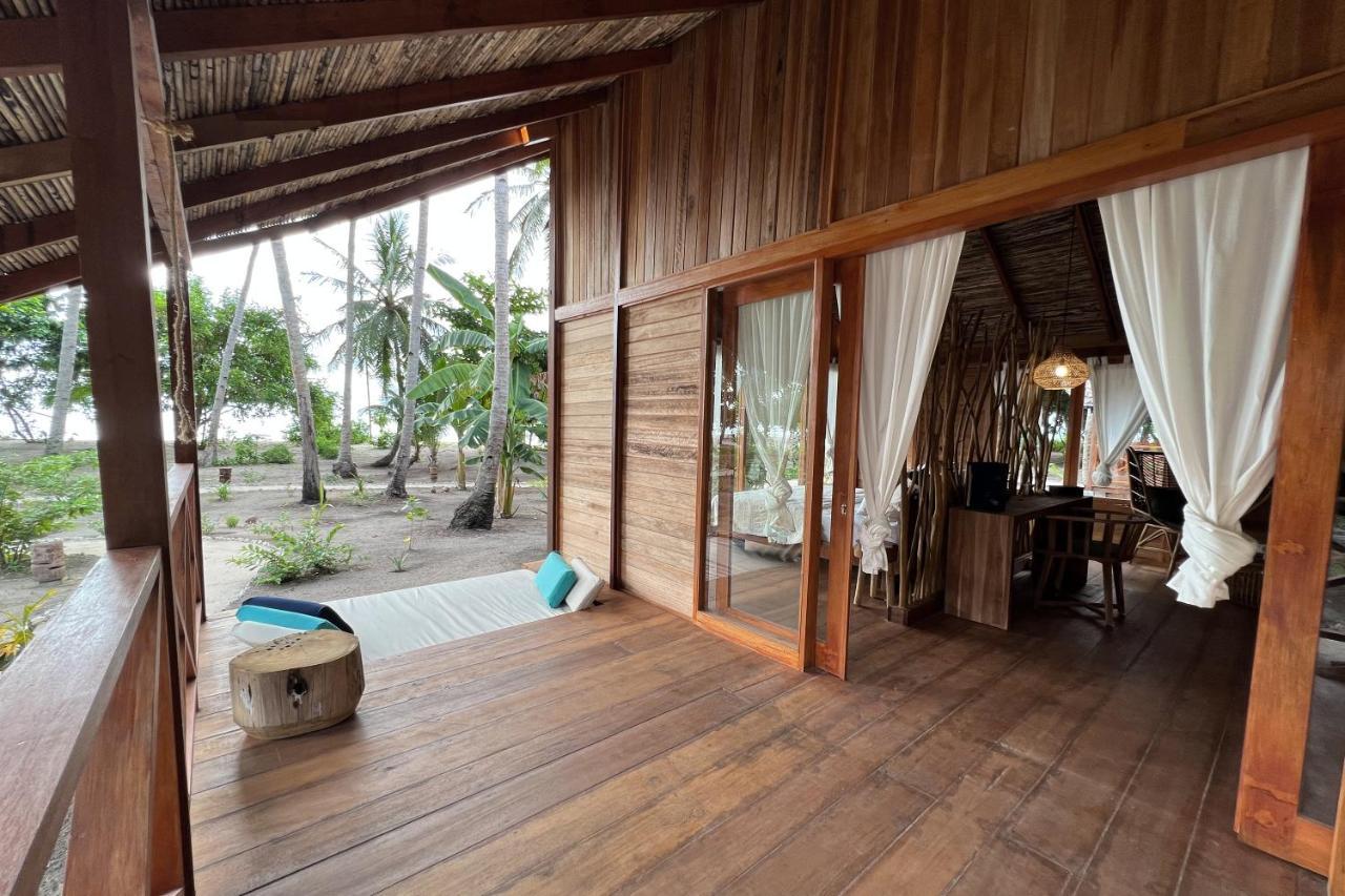 Metita Beach & Dive Resort Daruba Exterior foto