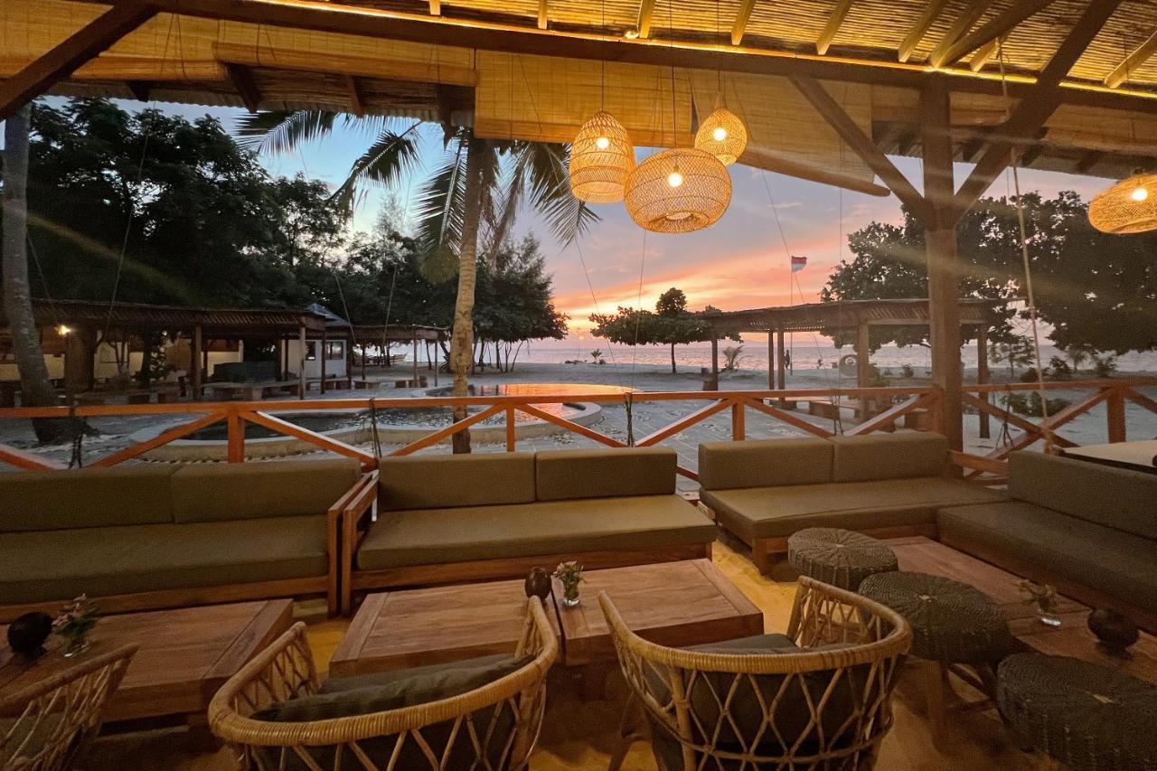 Metita Beach & Dive Resort Daruba Exterior foto