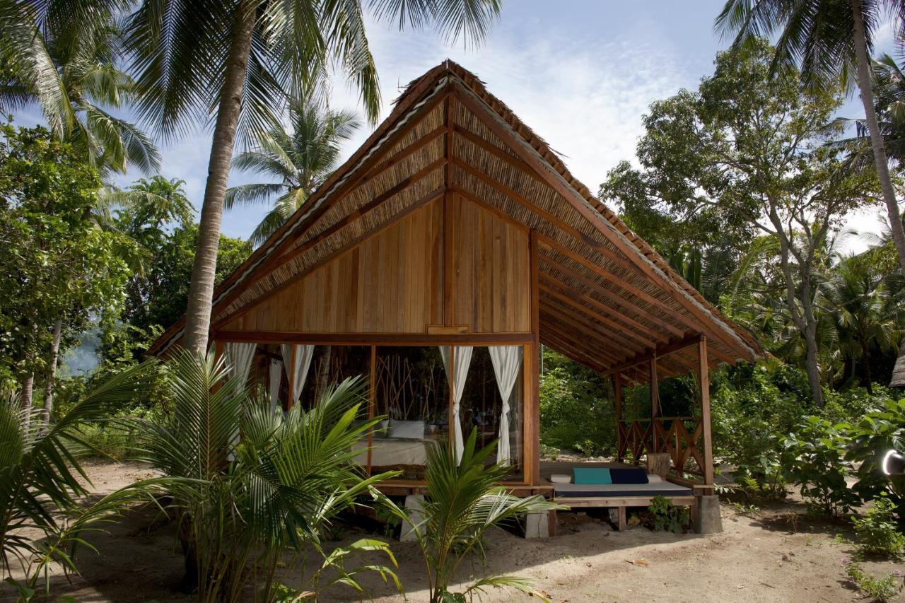 Metita Beach & Dive Resort Daruba Exterior foto
